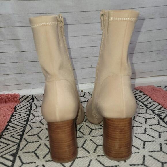 JEFFREY CAMPBELL COMA STRETCH HEELED BOTTIES IN NUDE, SZ 8 - Picture 7 of 16